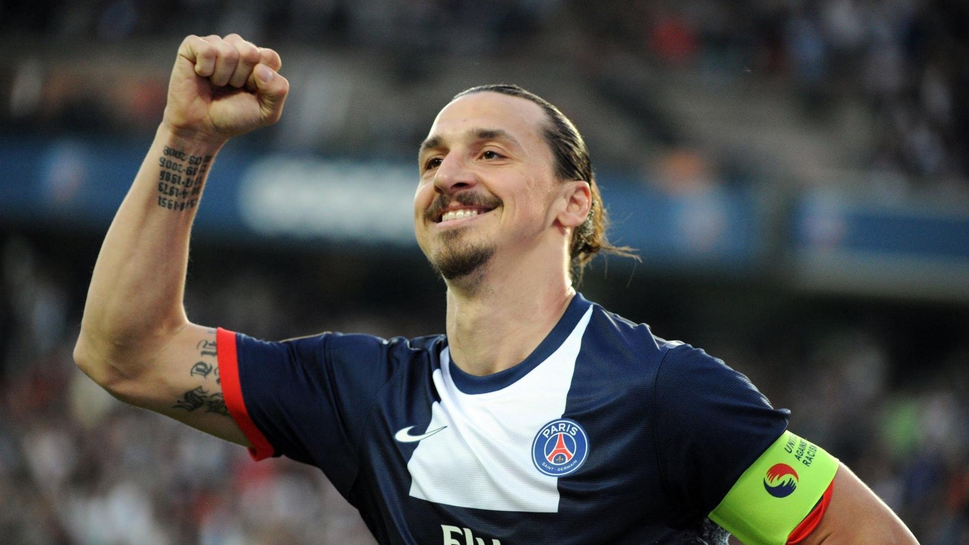 特斯·冯·迪克：快速反击和灵活跑动，让南非队进攻更加富有节奏